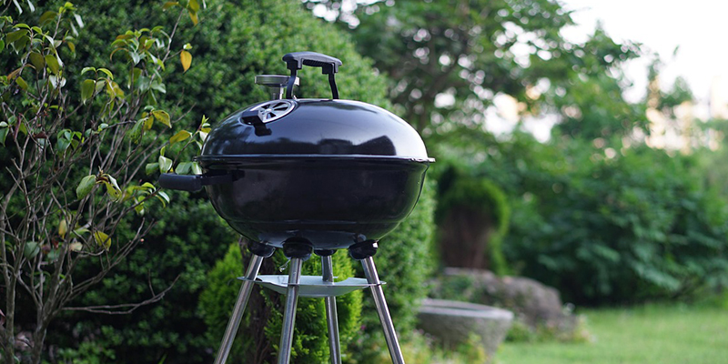 Psssst, de trainer gaat barbecueën, maar houd dat maar stil