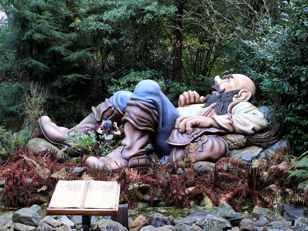 De krant, de buurjongen en De Efteling